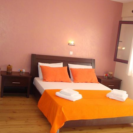 Mikros Gialos Apartments Room photo