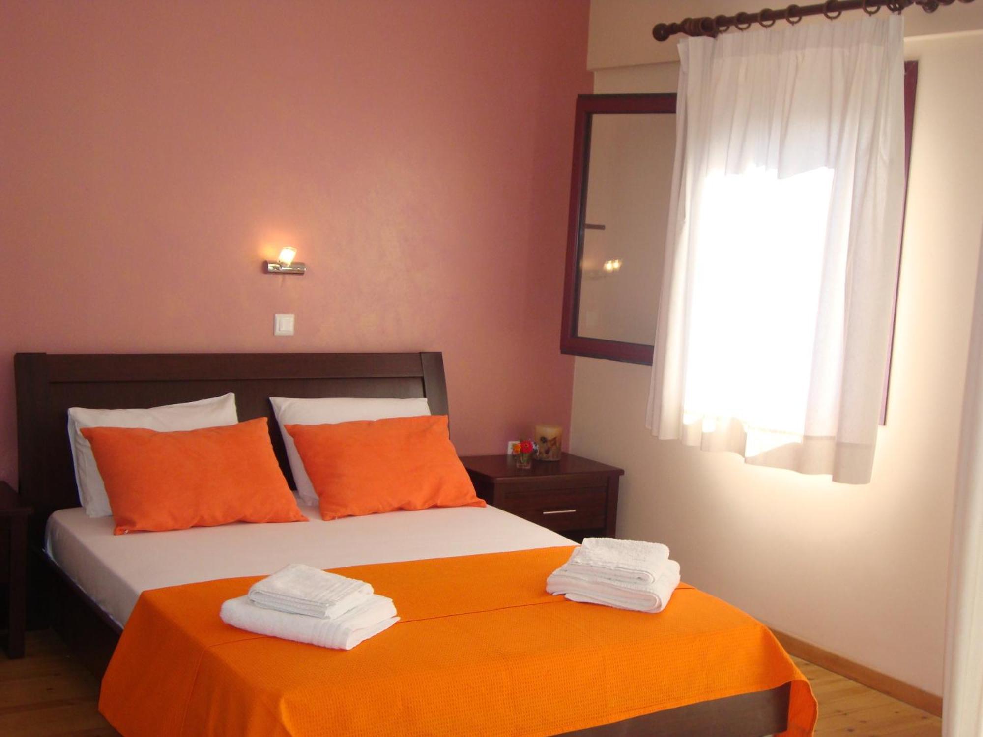 Mikros Gialos Apartments Room photo