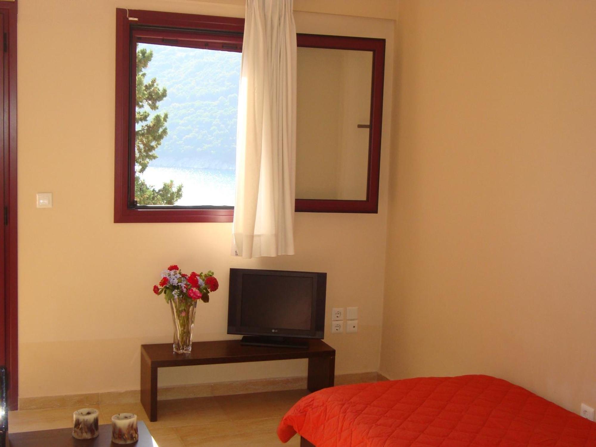Mikros Gialos Apartments Room photo