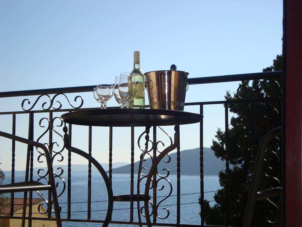 Mikros Gialos Apartments Room photo